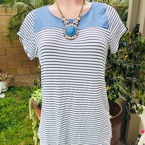 5 for $25⚠️Stripe shirt